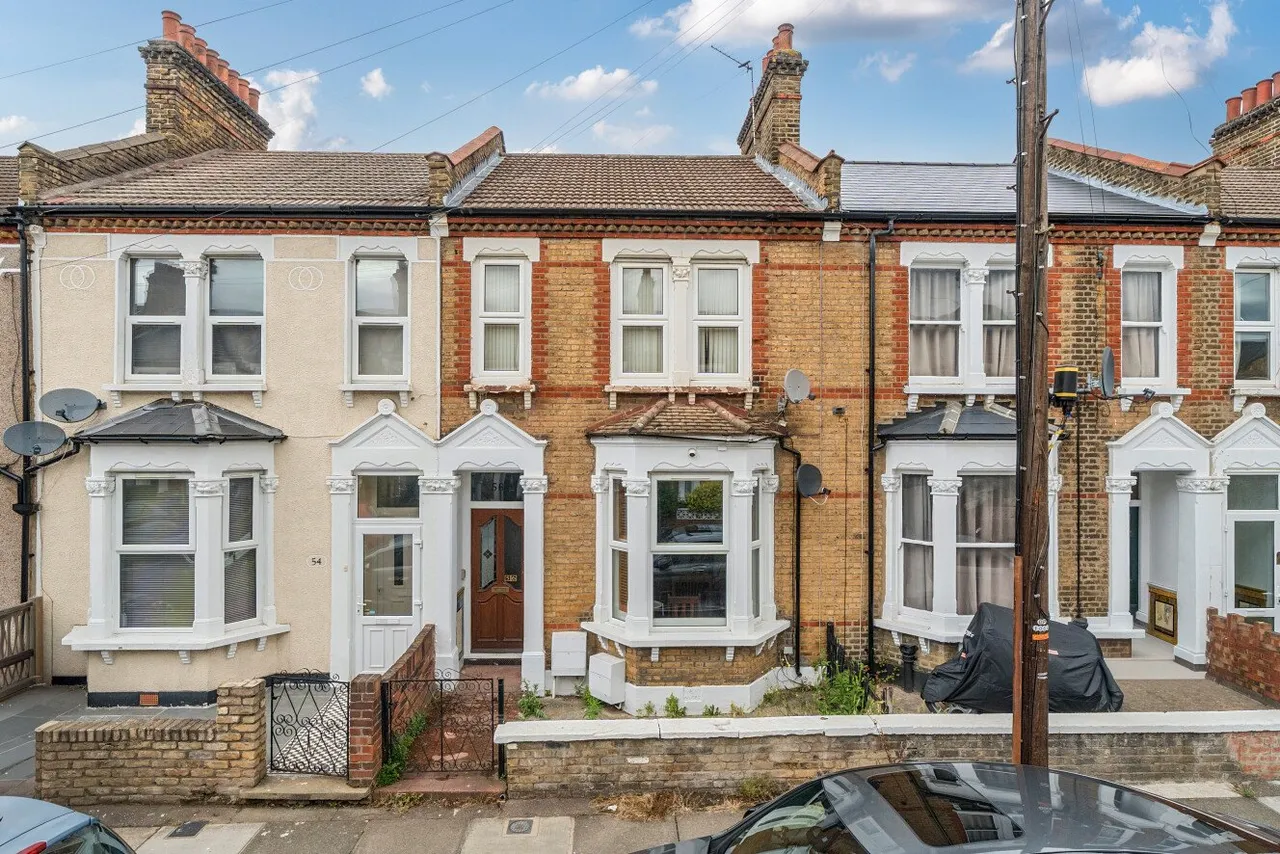 1 bed flat for sale — Elmer Road, Catford, London, SE6
