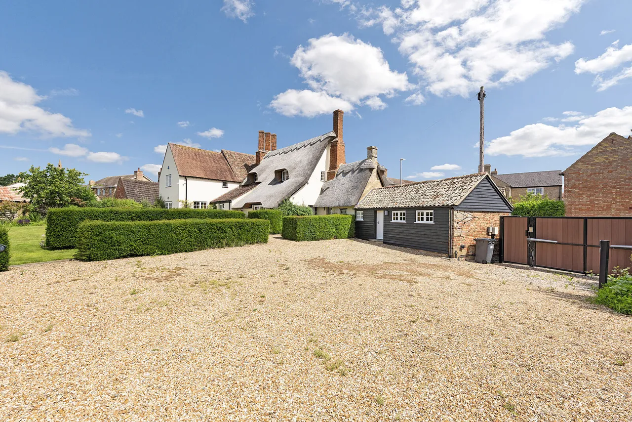 High Street, Alconbury, PE28, photo 25