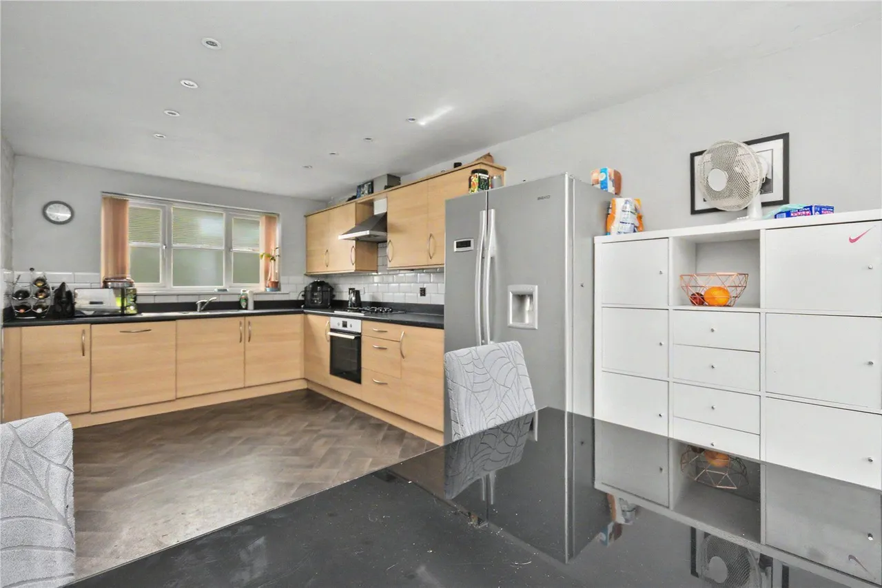 Whinmoor Way, Leeds, LS14, photo 14