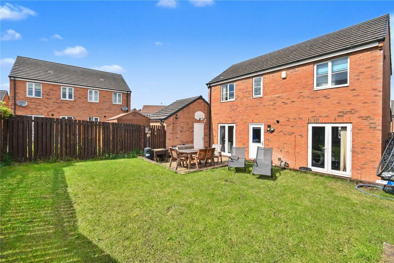 Whinmoor Way, Leeds, LS14, photo 8