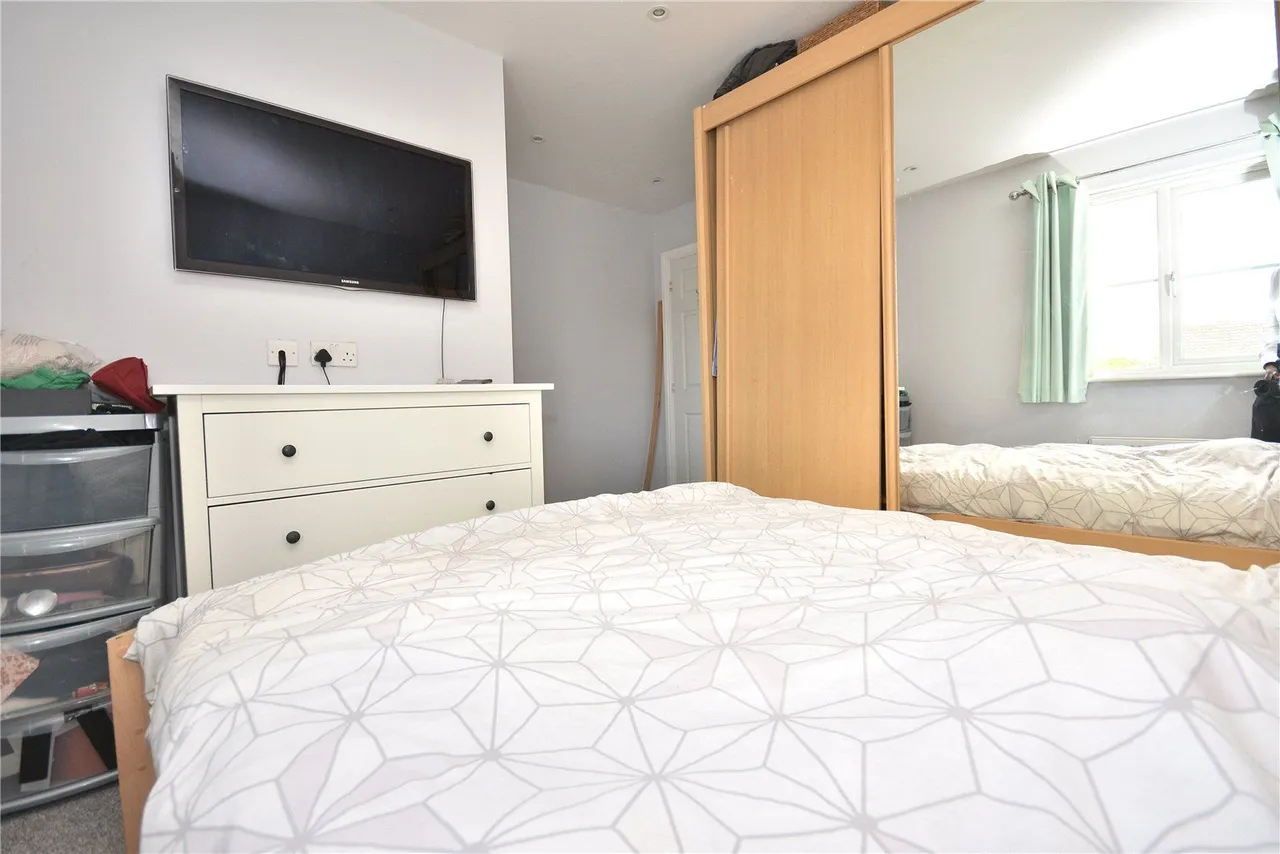 Whinmoor Way, Leeds, LS14, photo 13