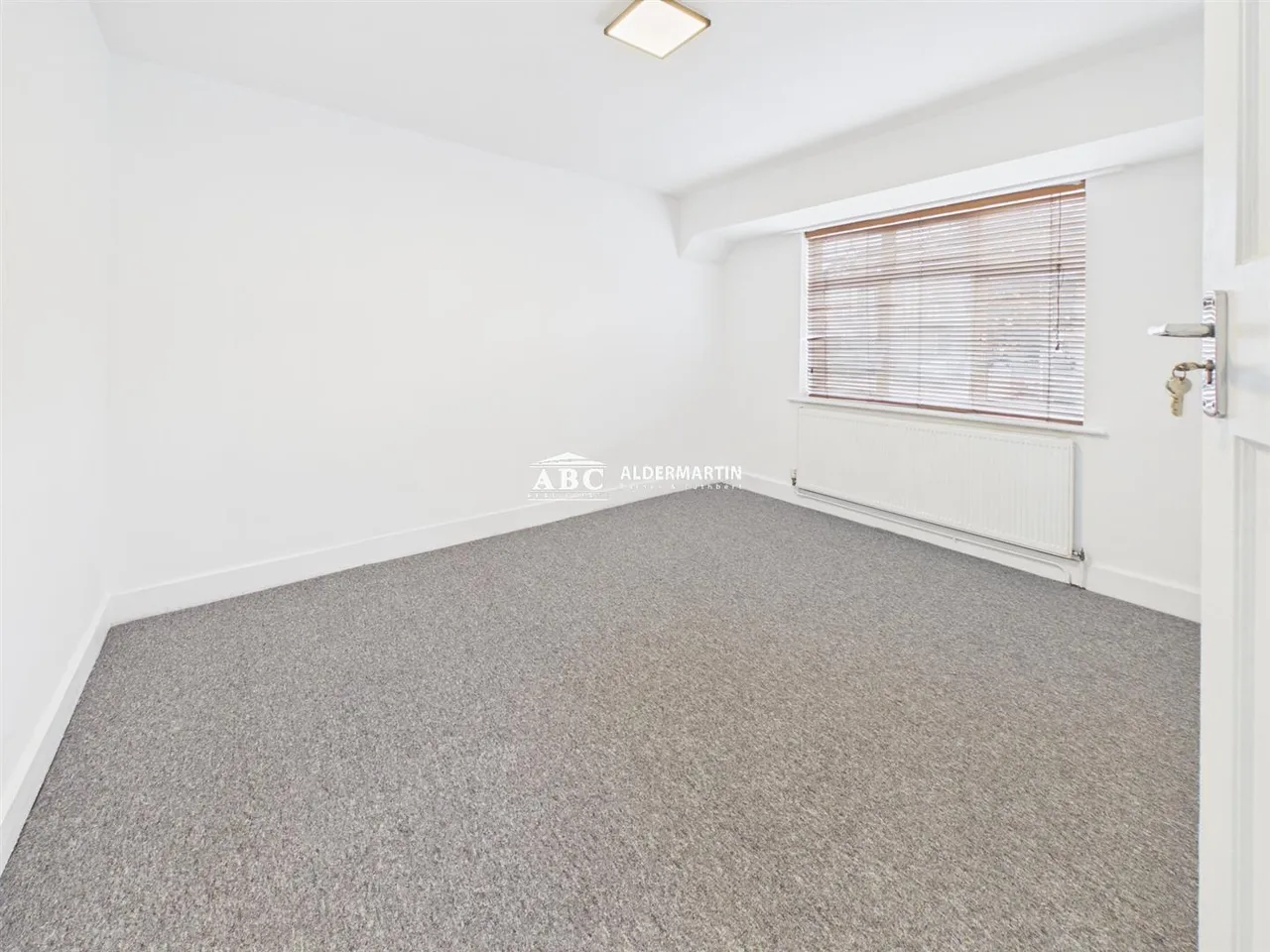 Farm Road, Edgware, photo 10