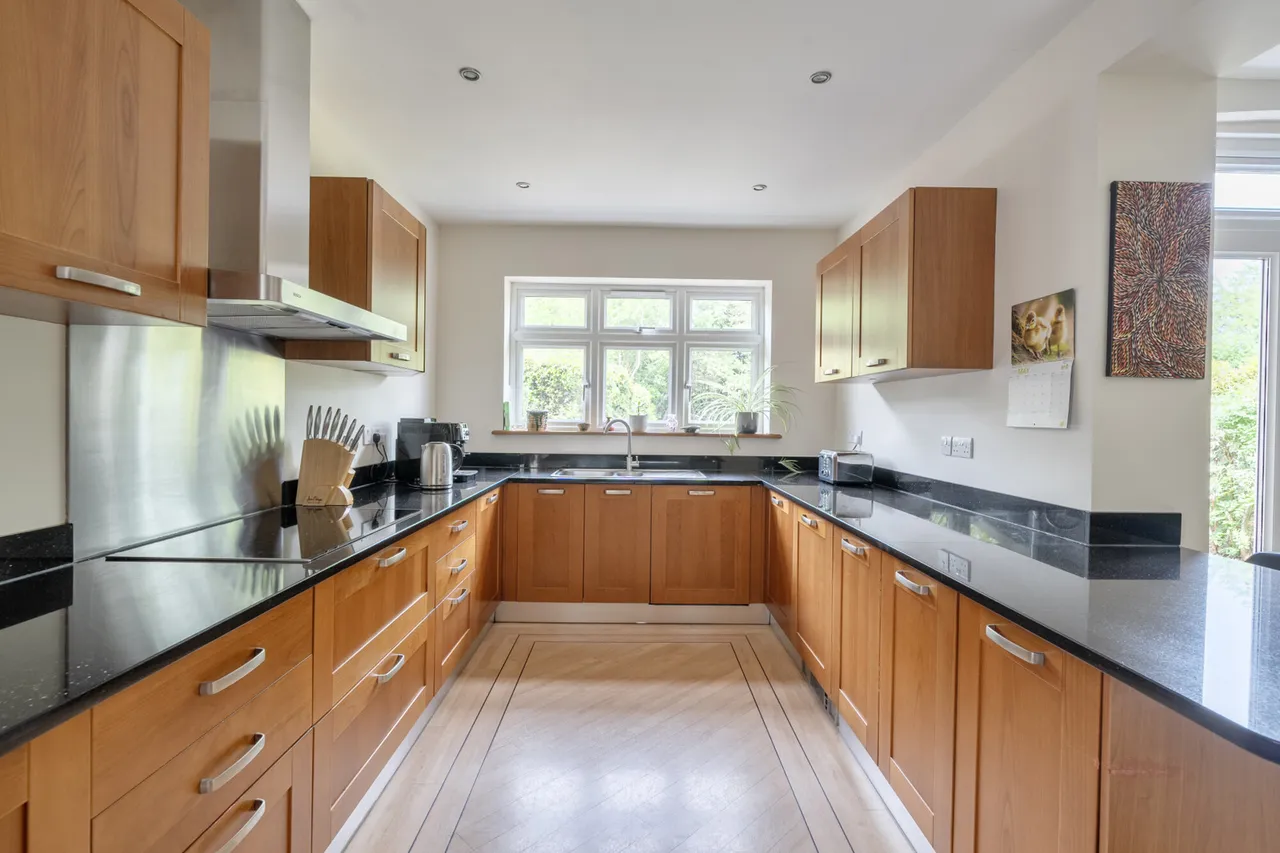 Grimsdyke Road, Pinner, HA5, photo 23