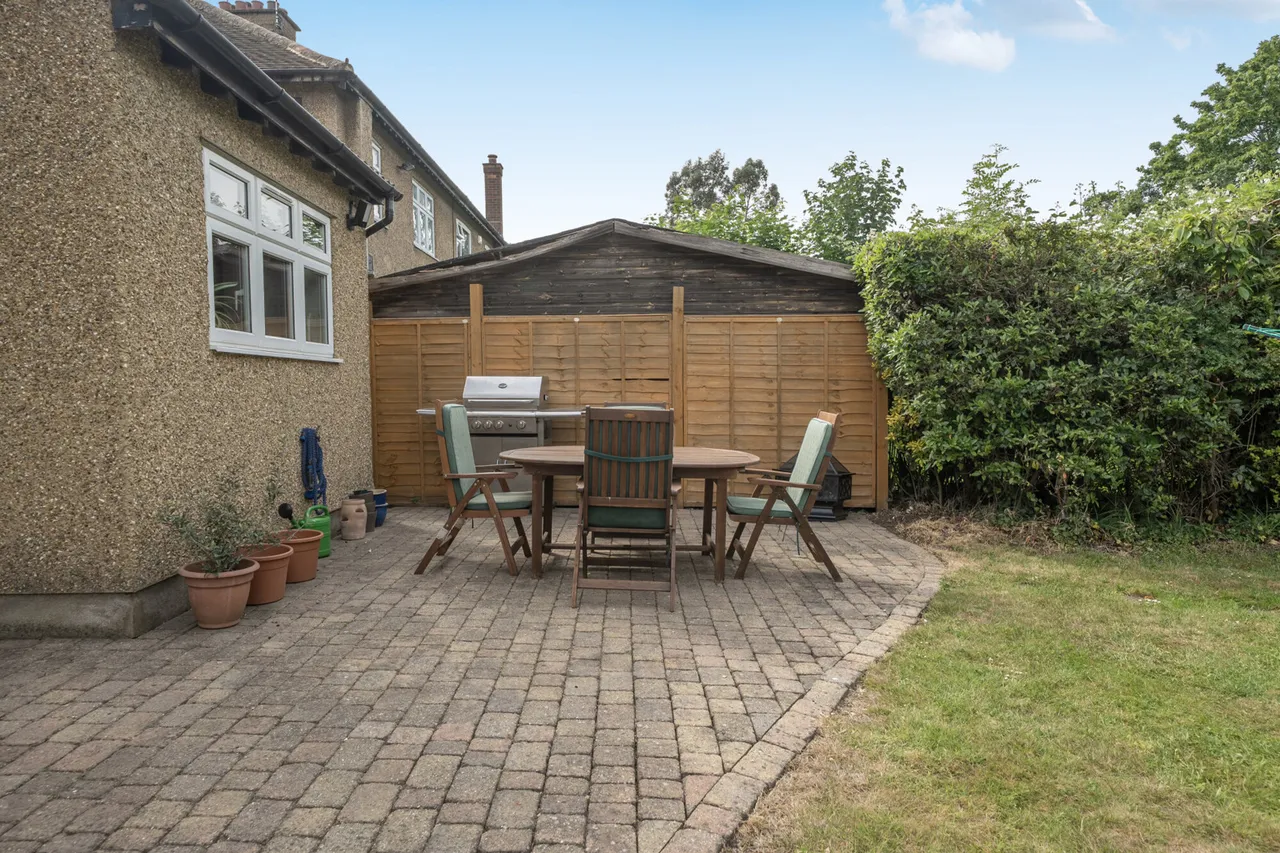 Grimsdyke Road, Pinner, HA5, photo 13