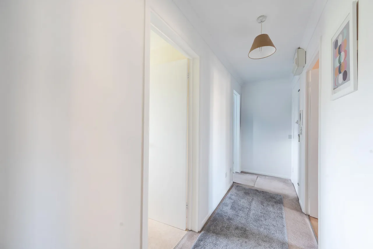 3 Orkney House, Himalayan Way, Watford, photo 7