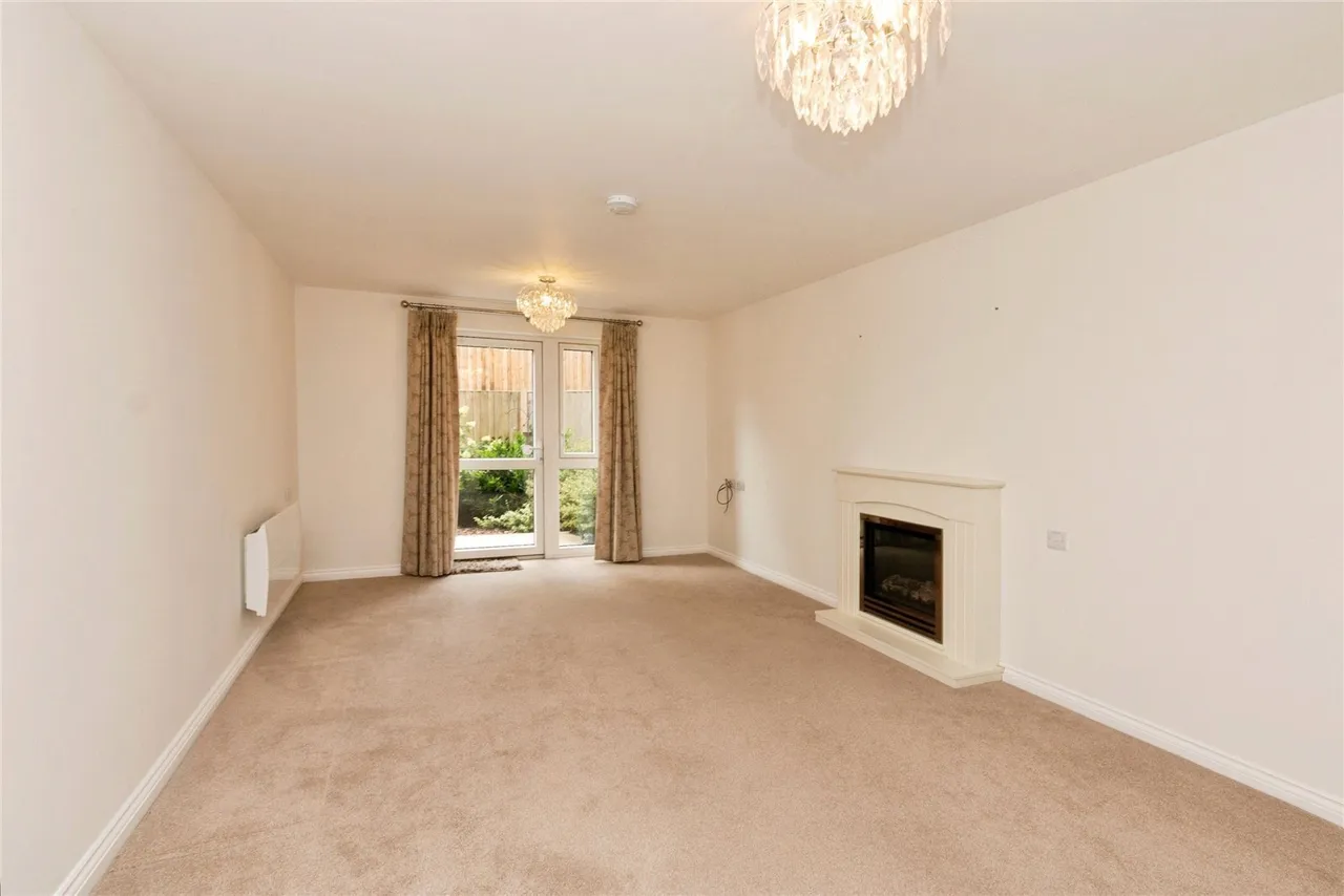 London Road, Basingstoke, RG21, photo 2
