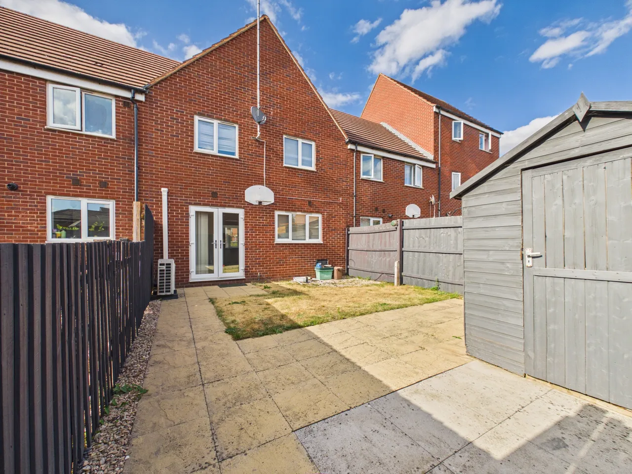 Wharfside Close, Hempsted, Gloucester, GL2 5FB, photo 12