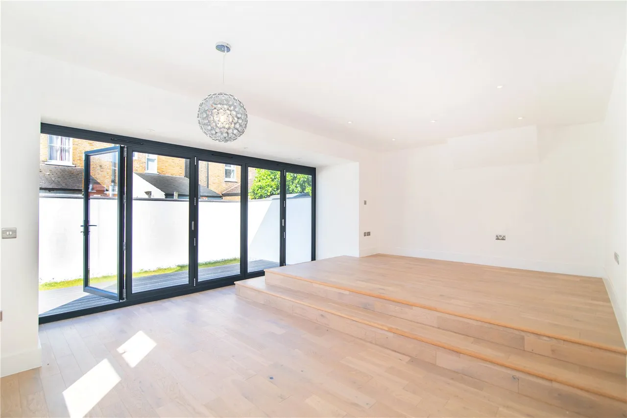 Clifton Road, Kingston upon Thames, KT2, photo 3