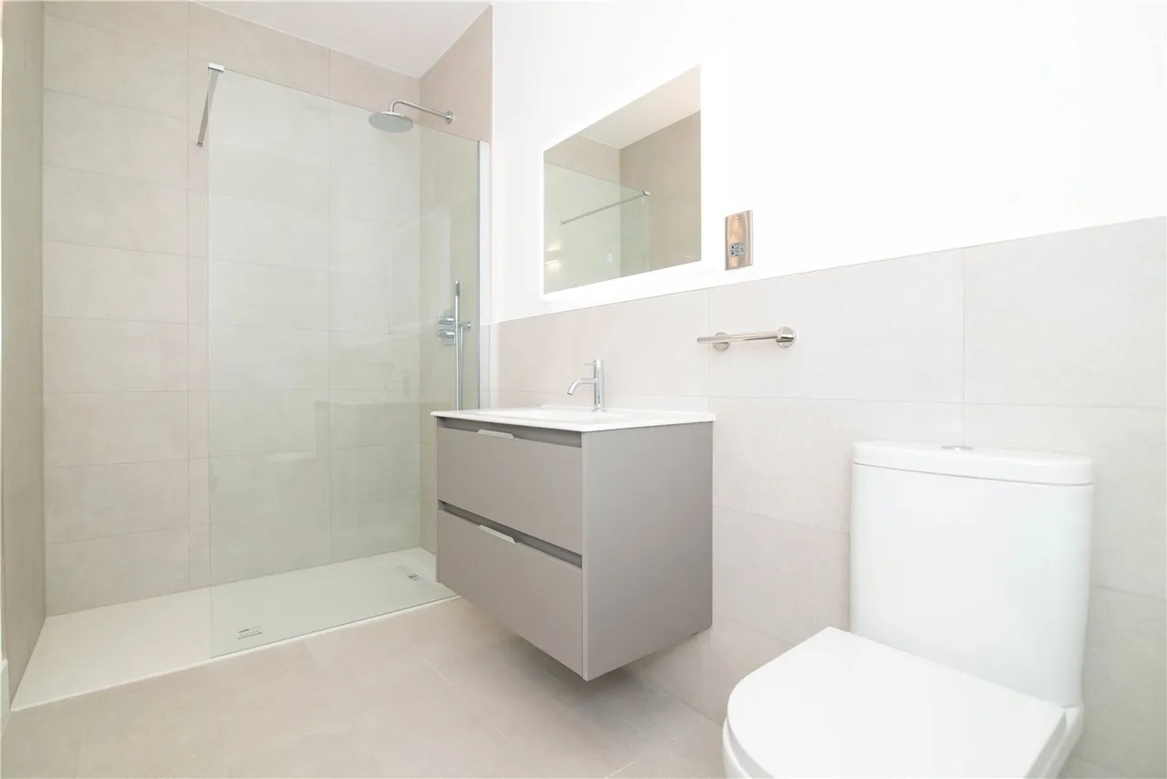 Clifton Road, Kingston upon Thames, KT2, photo 8