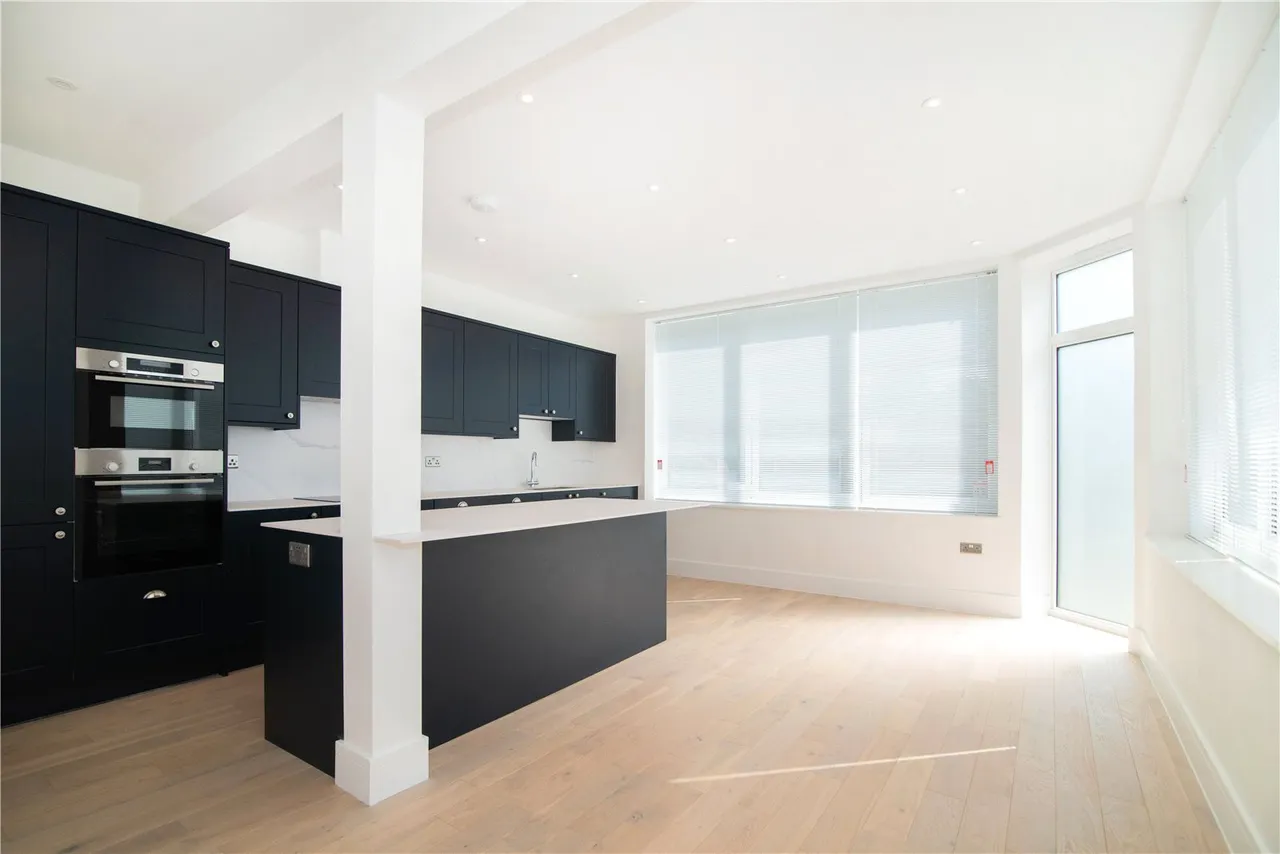 Clifton Road, Kingston upon Thames, KT2, photo 2