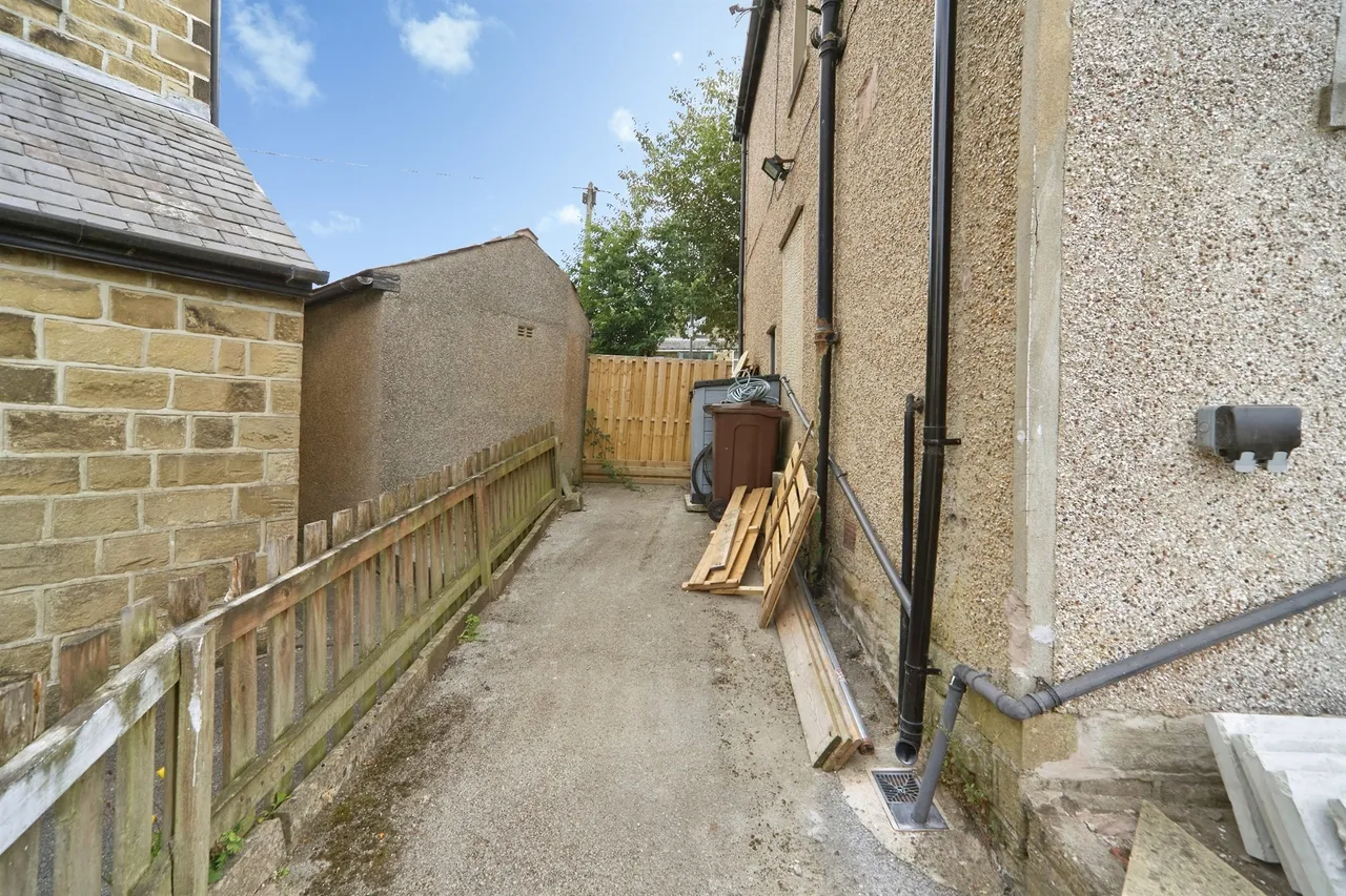 Westburn Avenue, Keighley, BD22, photo 16