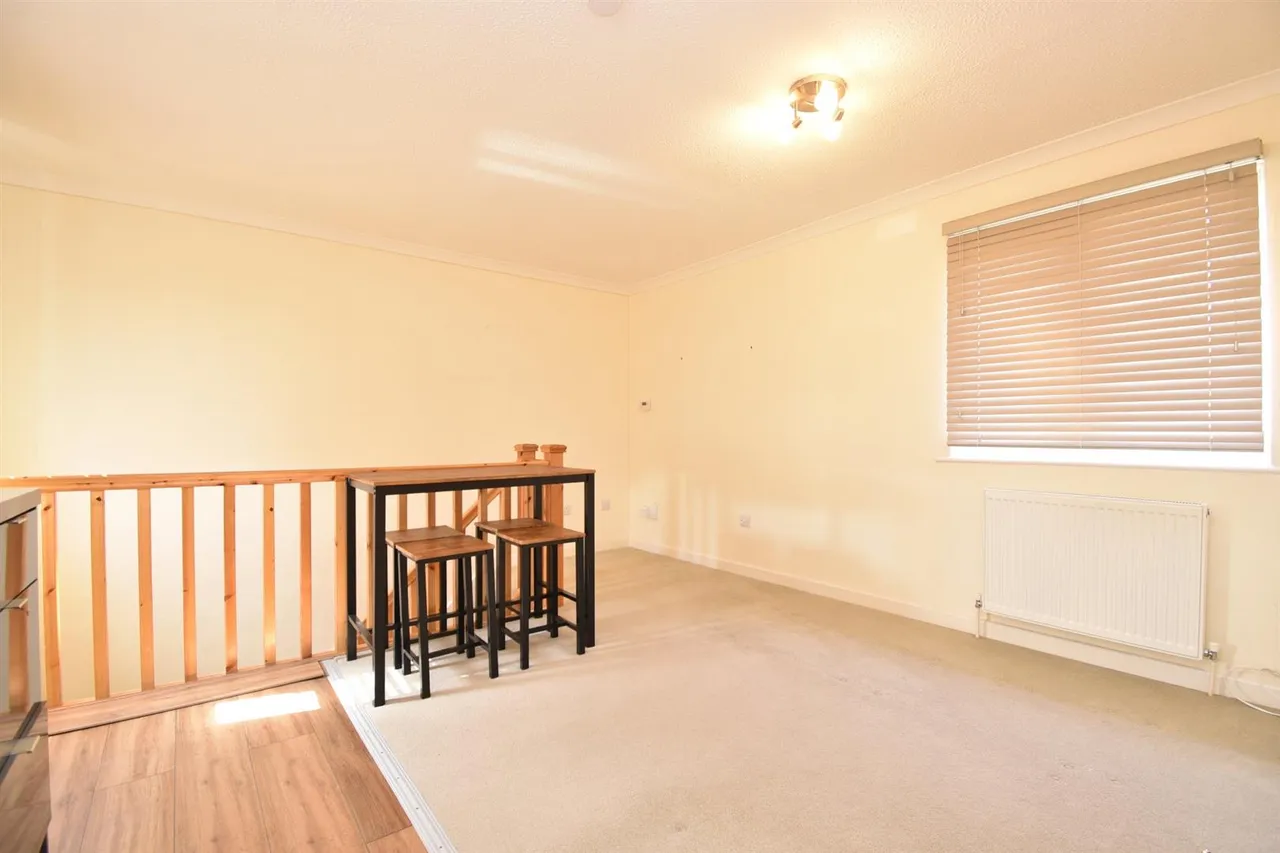 Carters Close, Stevenage, Herts, SG2 9QA, photo 7