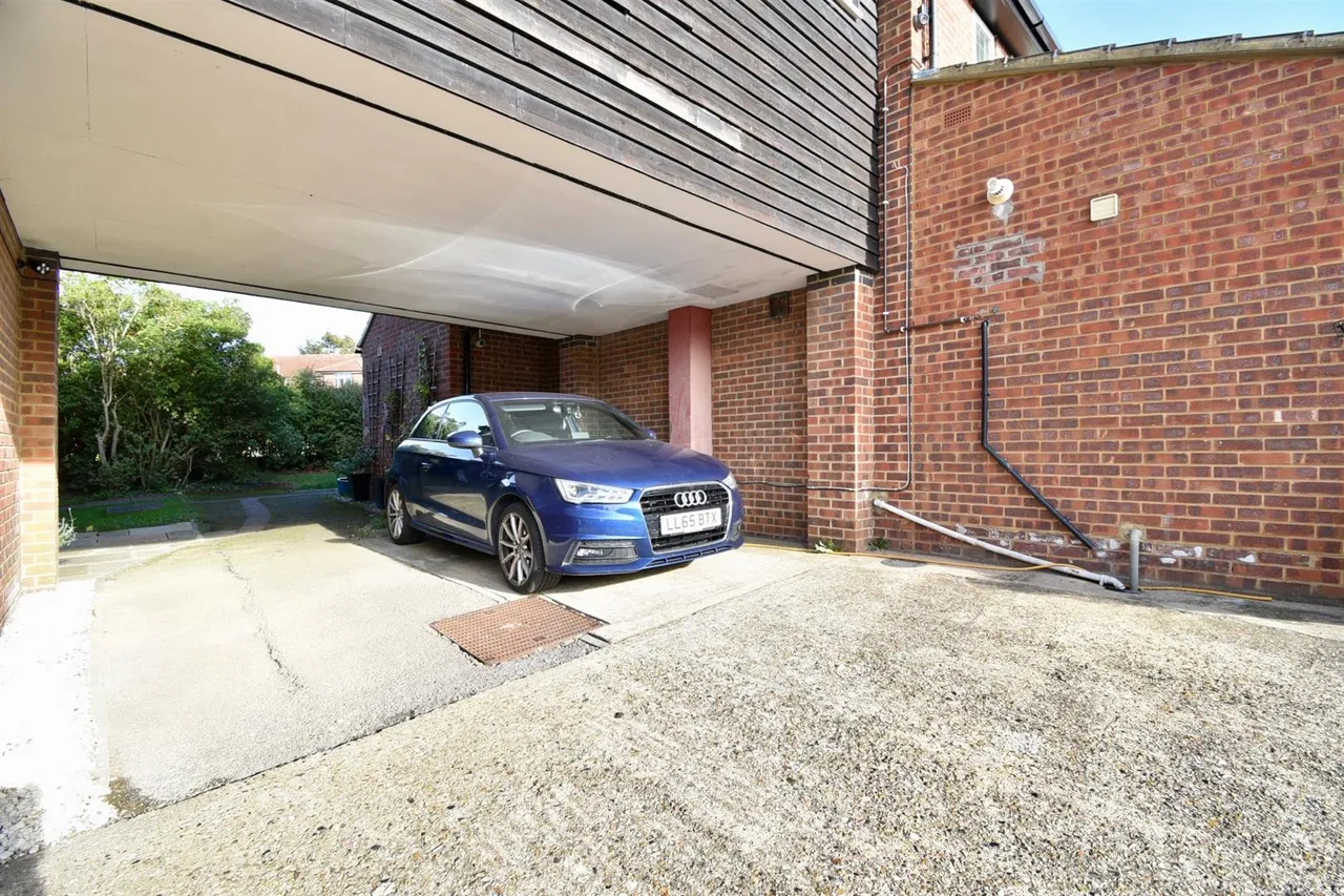 Carters Close, Stevenage, Herts, SG2 9QA, photo 11