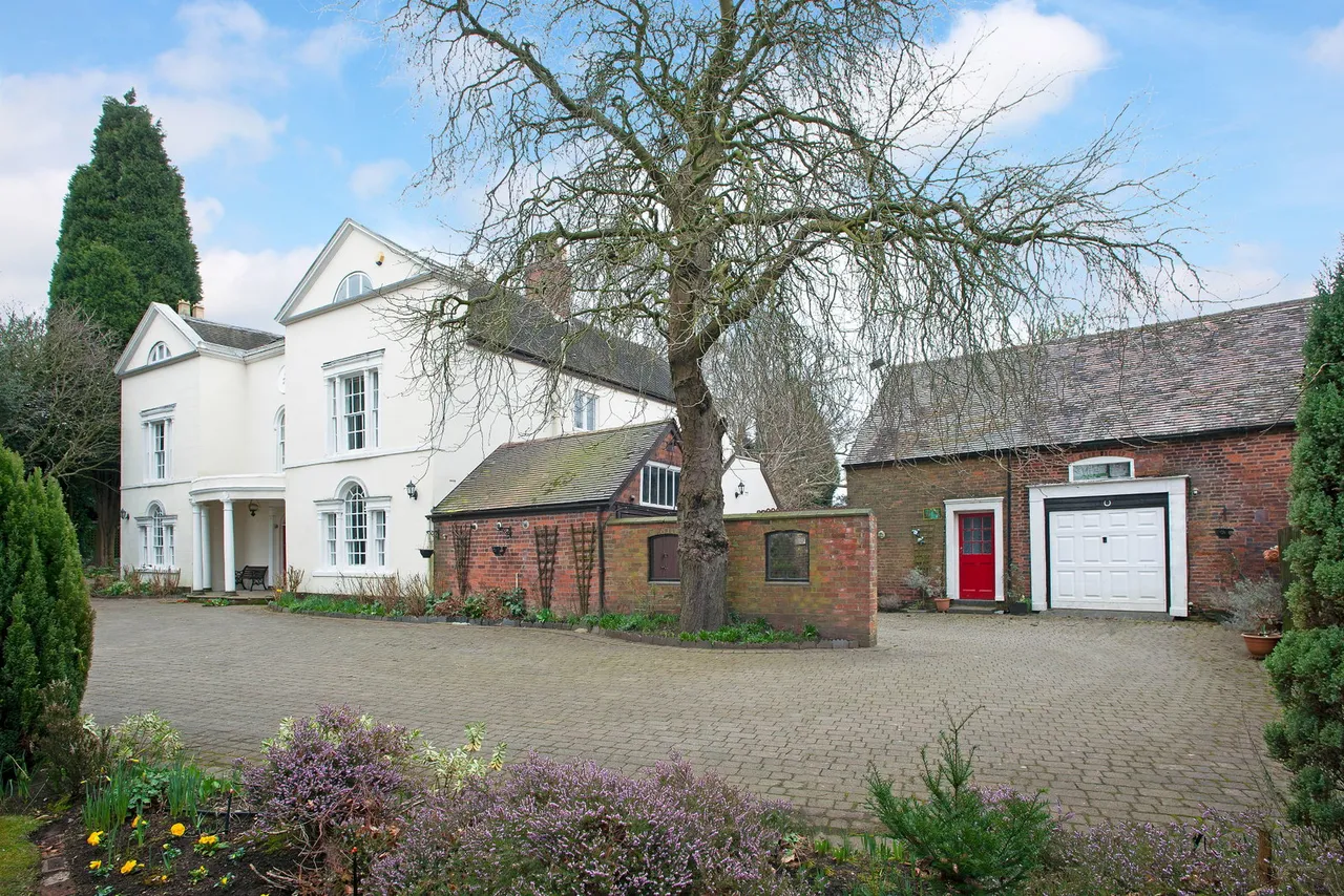 The Moot House, The Green, WS9, photo 11