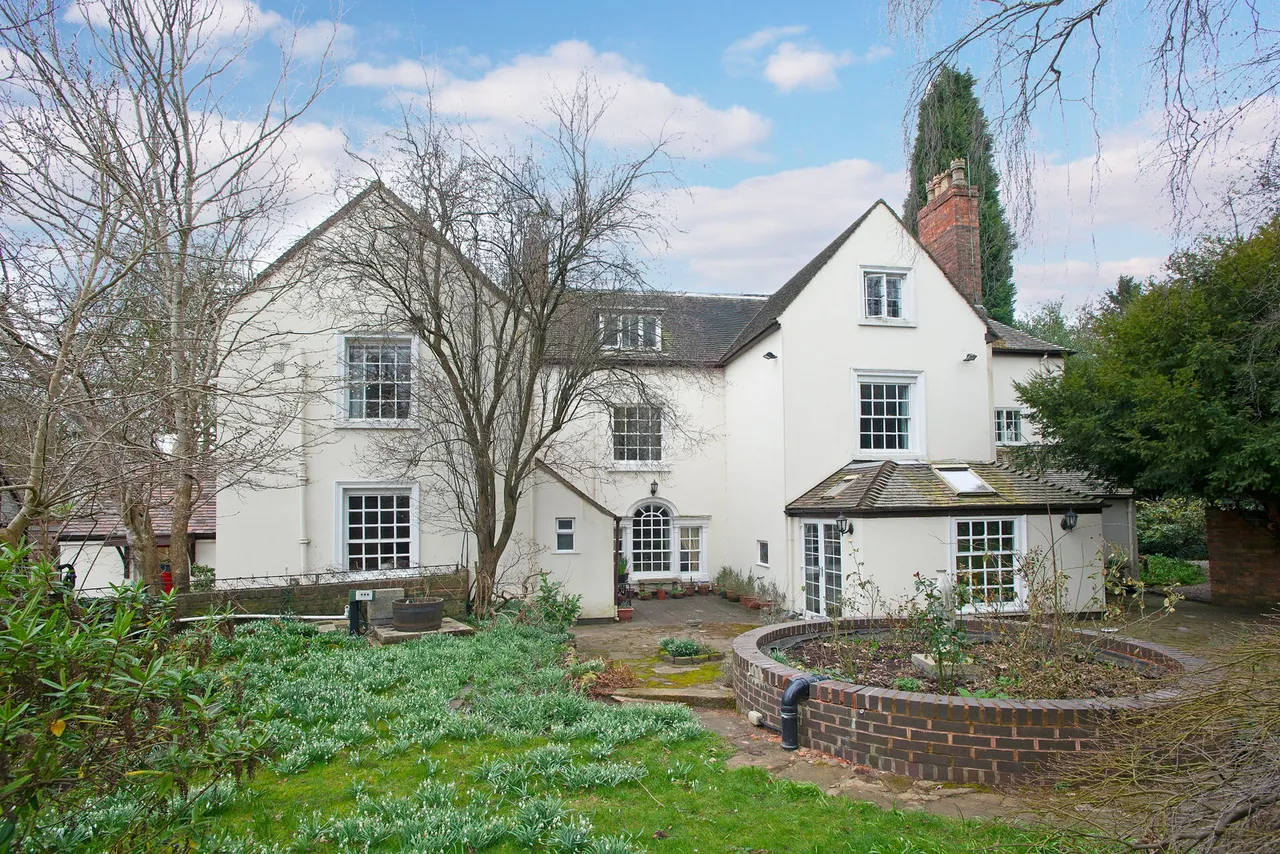 The Moot House, The Green, WS9, photo 14