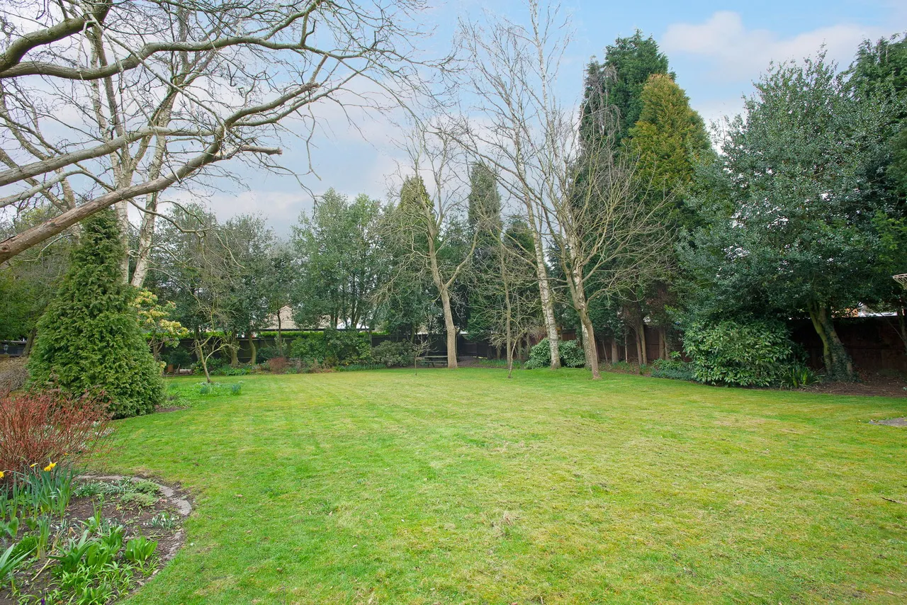 The Moot House, The Green, WS9, photo 21
