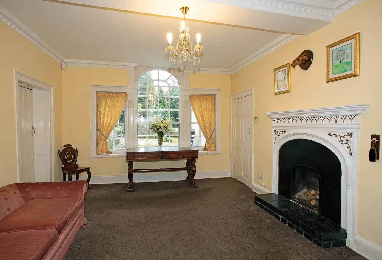 The Moot House, The Green, WS9, photo 26