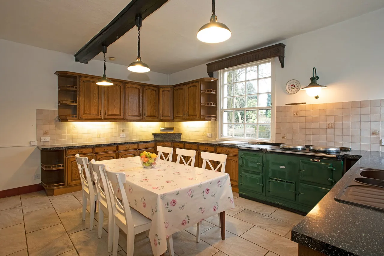 The Moot House, The Green, WS9, photo 34