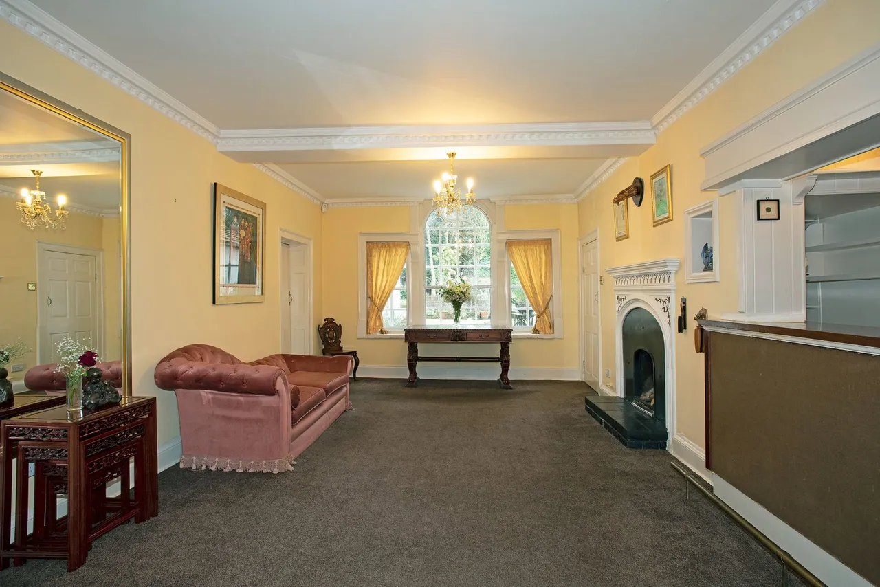 The Moot House, The Green, WS9, photo 25