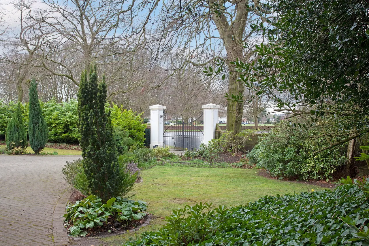 The Moot House, The Green, WS9, photo 7