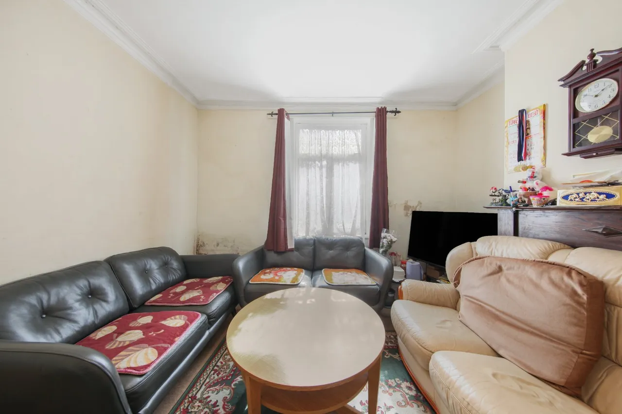 Burrage Place, SE18, photo 2