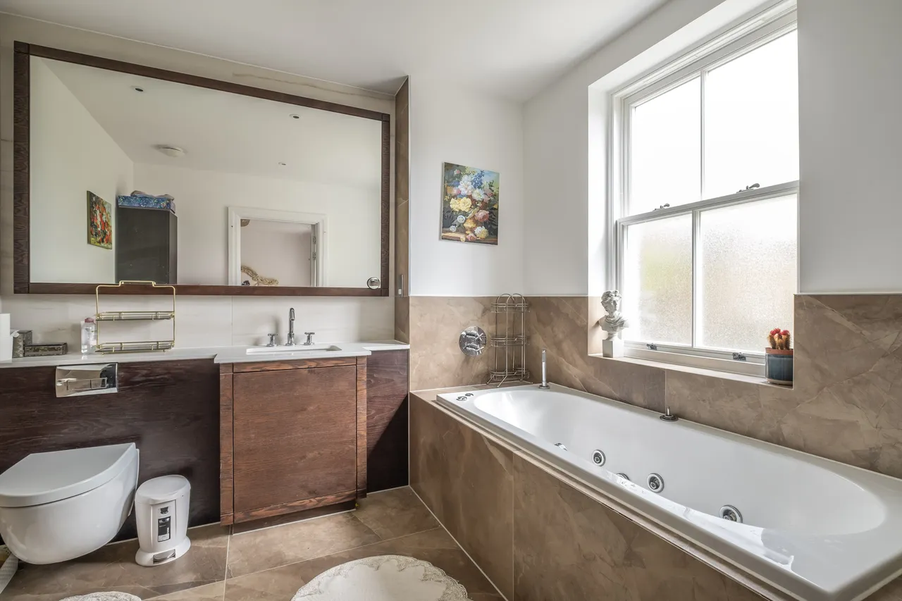 Barrons Chase, Richmond, TW10, photo 12