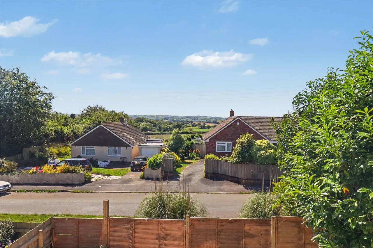 Howards Close, South Molton, EX36, photo 14