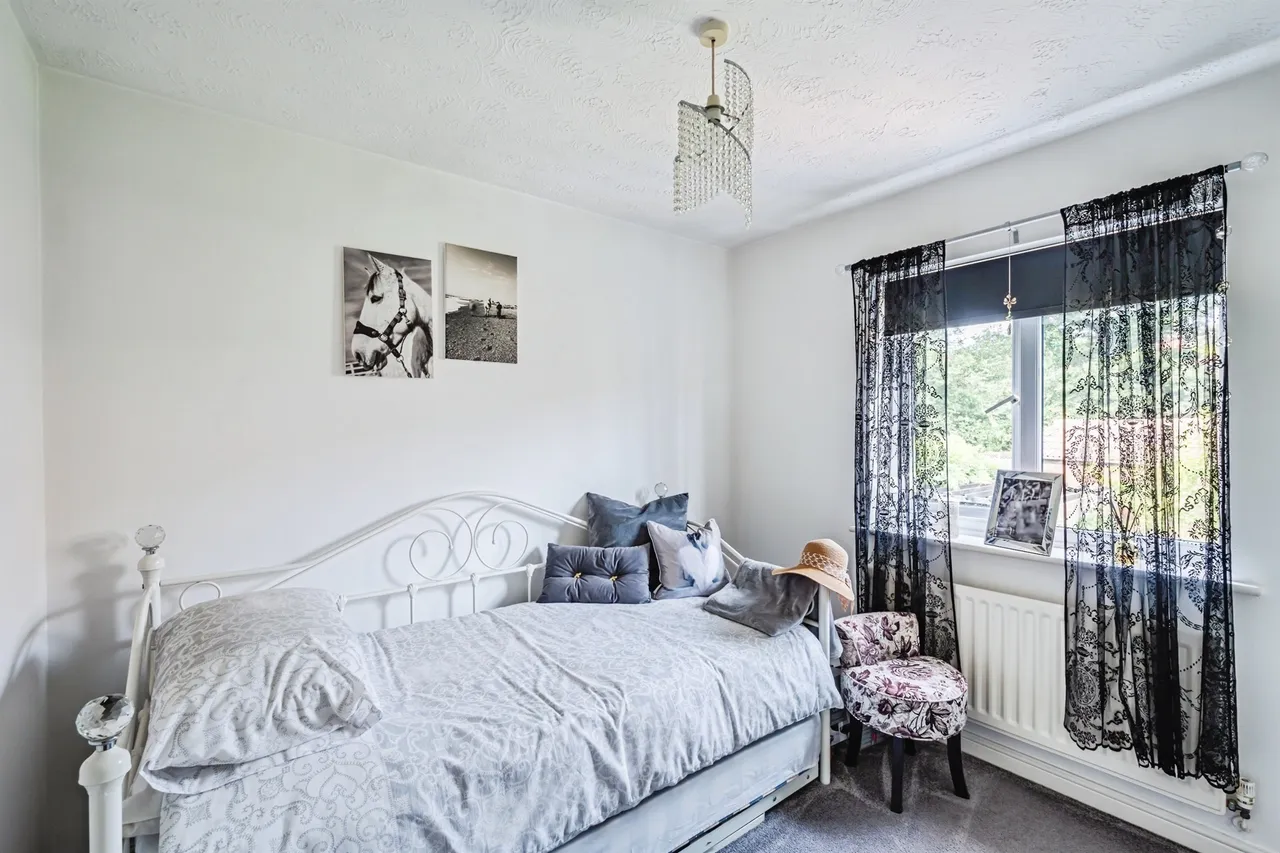 Tillingham Way, Stone Cross, BN24, photo 17