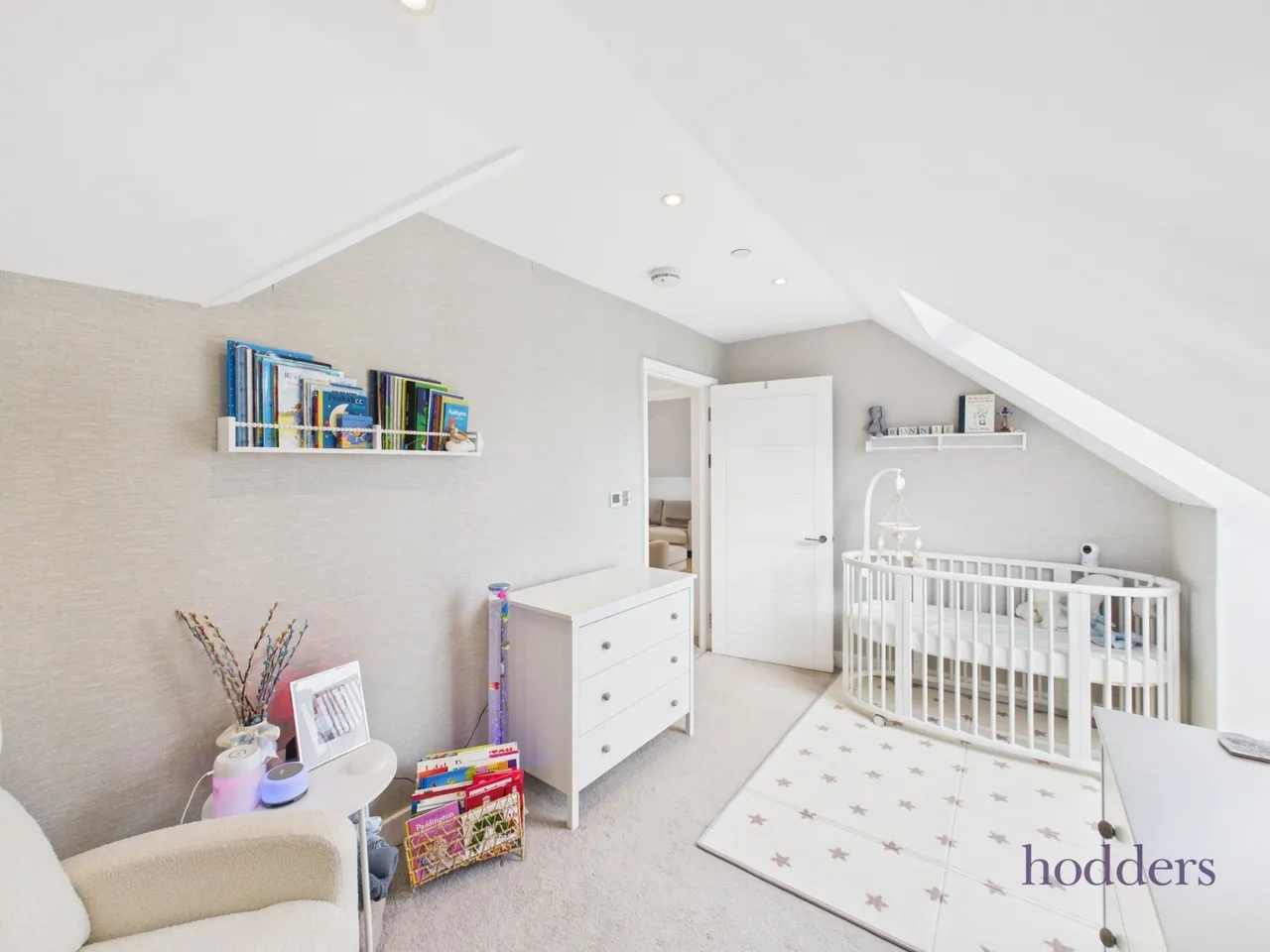 Gogmore Lane, Chertsey, KT16, photo 9