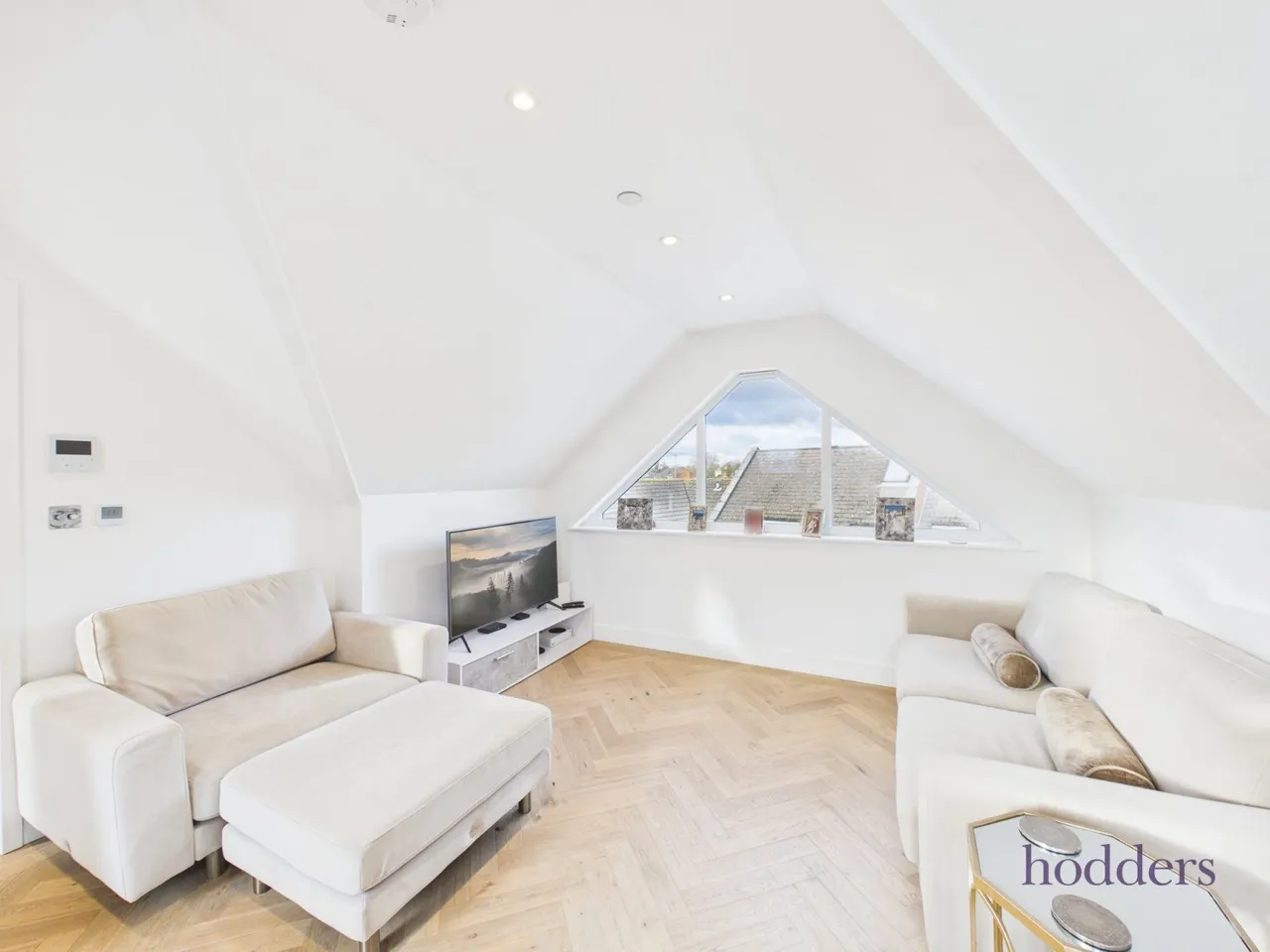 Gogmore Lane, Chertsey, KT16, photo 11