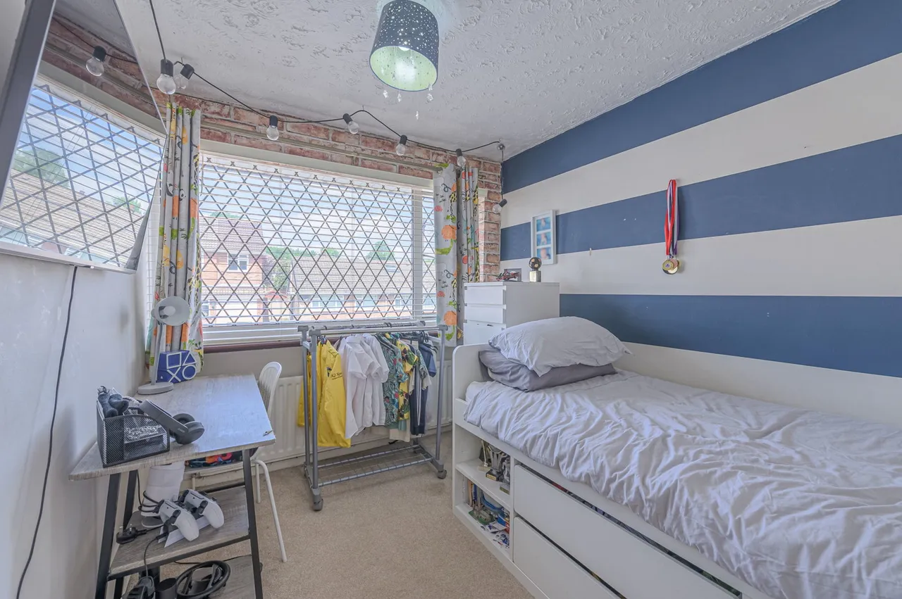 Sutherland Road, Cheslyn Hay, photo 12