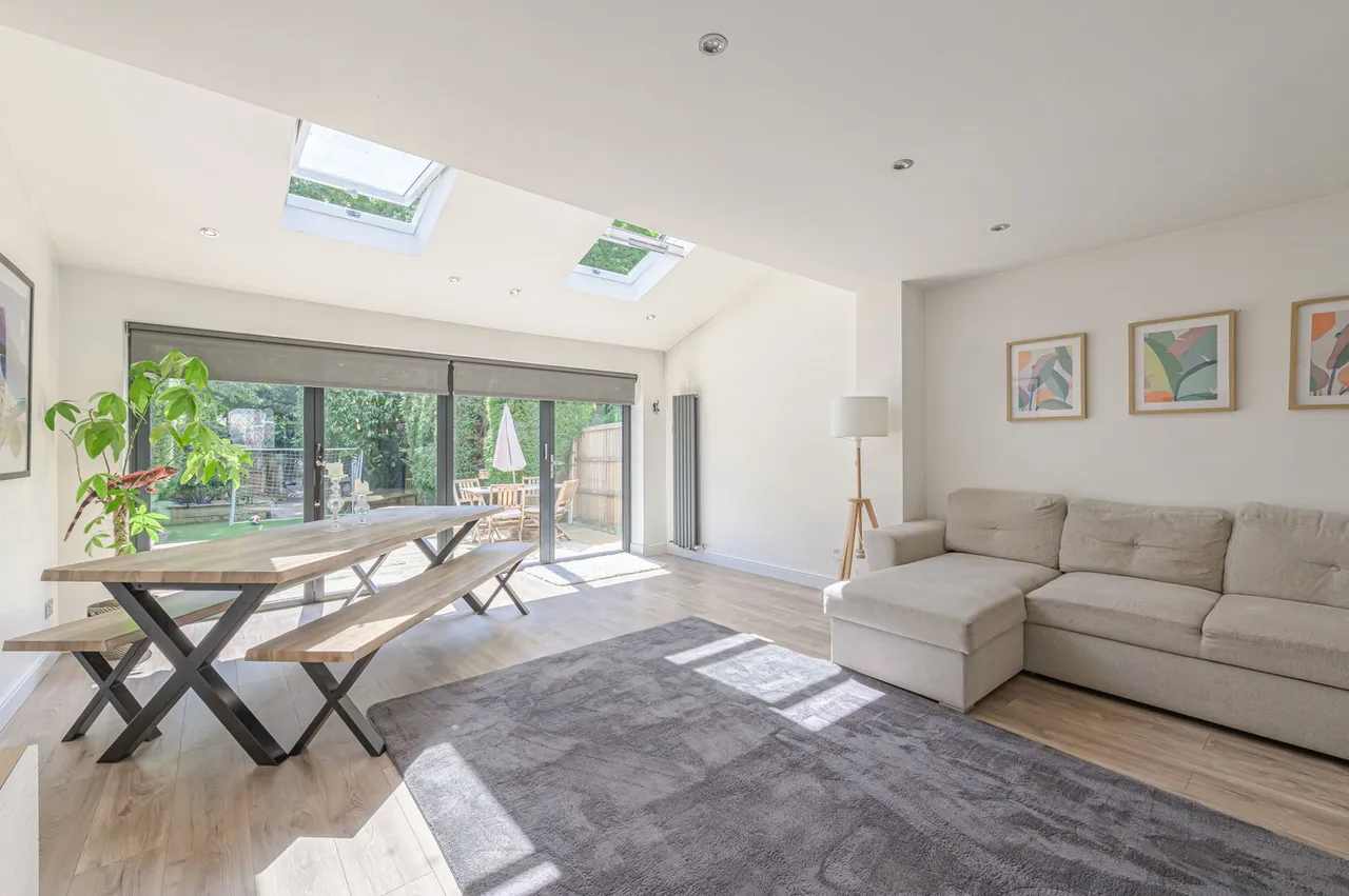 Sutherland Road, Cheslyn Hay, photo 3