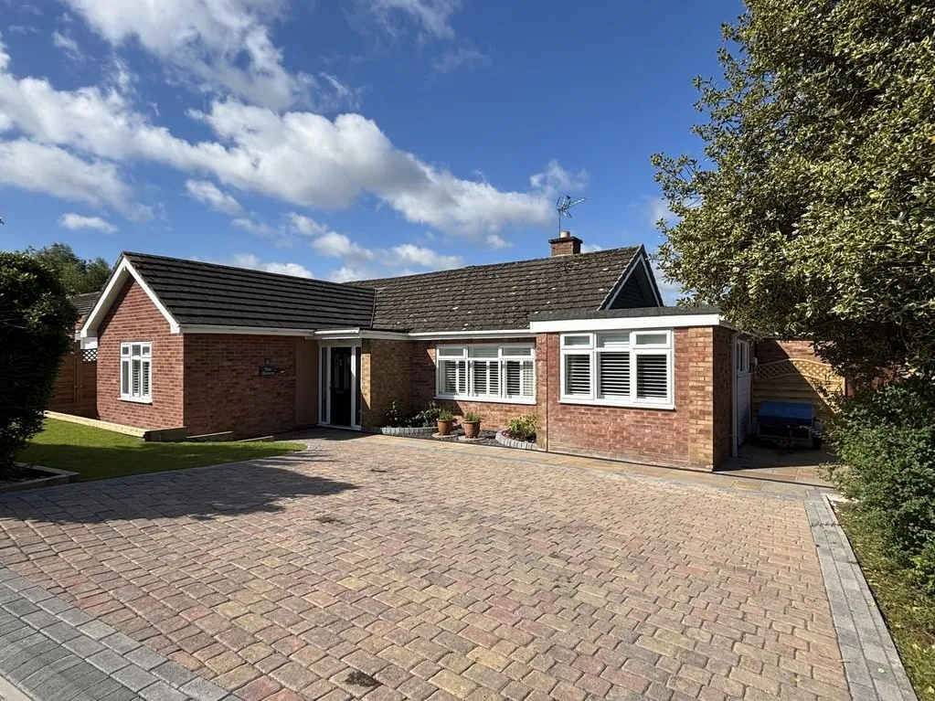 3 bed house for sale — Forester Avenue, Much Wenlock, Shropshire TF13 6EX