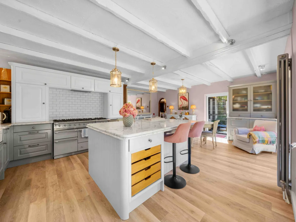 Fitzroy Avenue, CT10, photo 12