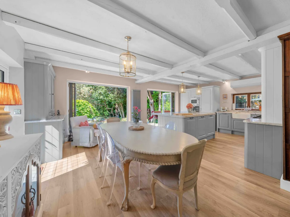 Fitzroy Avenue, CT10, photo 13
