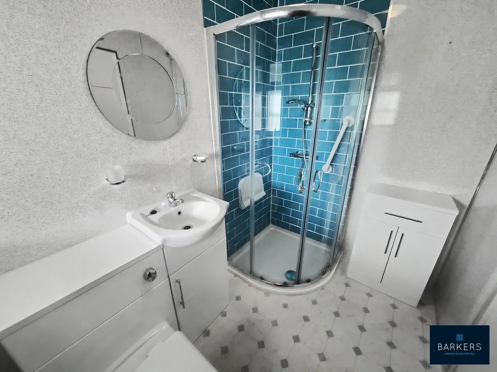 Lawrence Crescent, Heckmondwike WF16 9AZ, photo 10