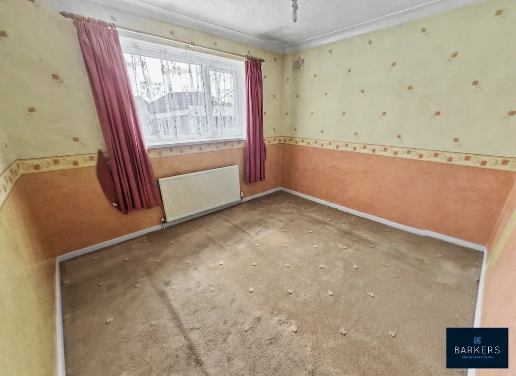 Lawrence Crescent, Heckmondwike WF16 9AZ, photo 7