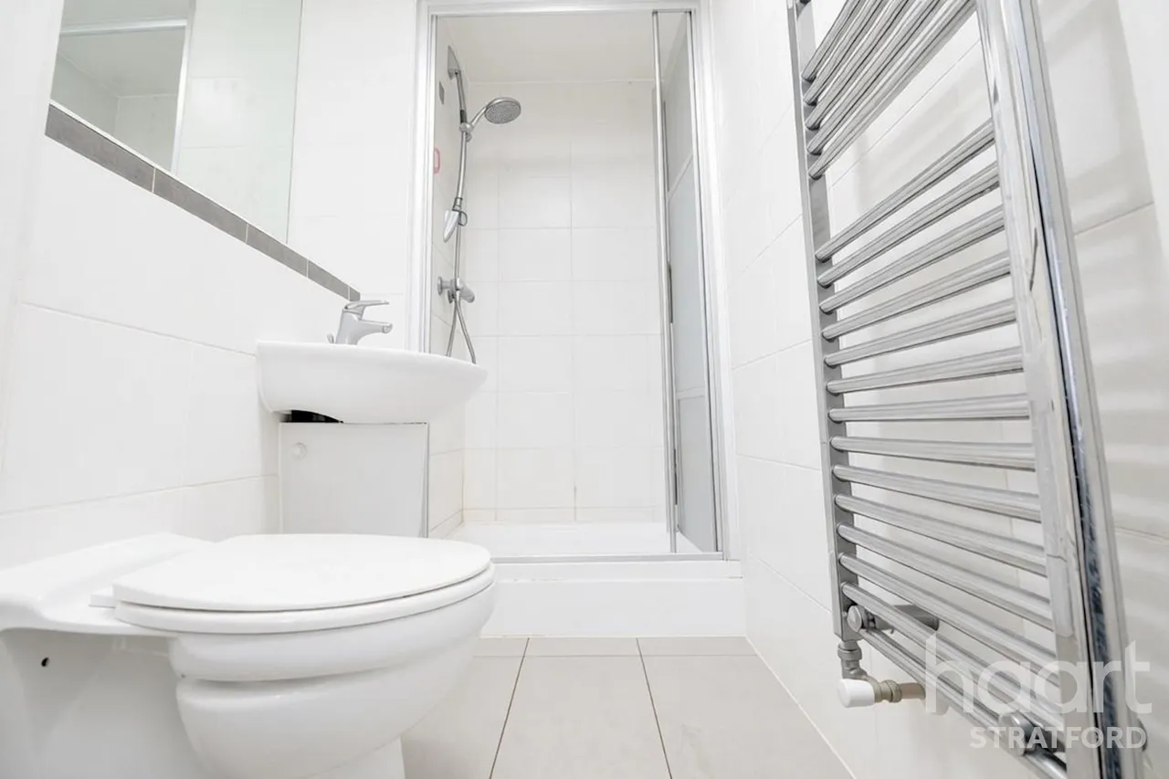 High Street, E15, photo 10