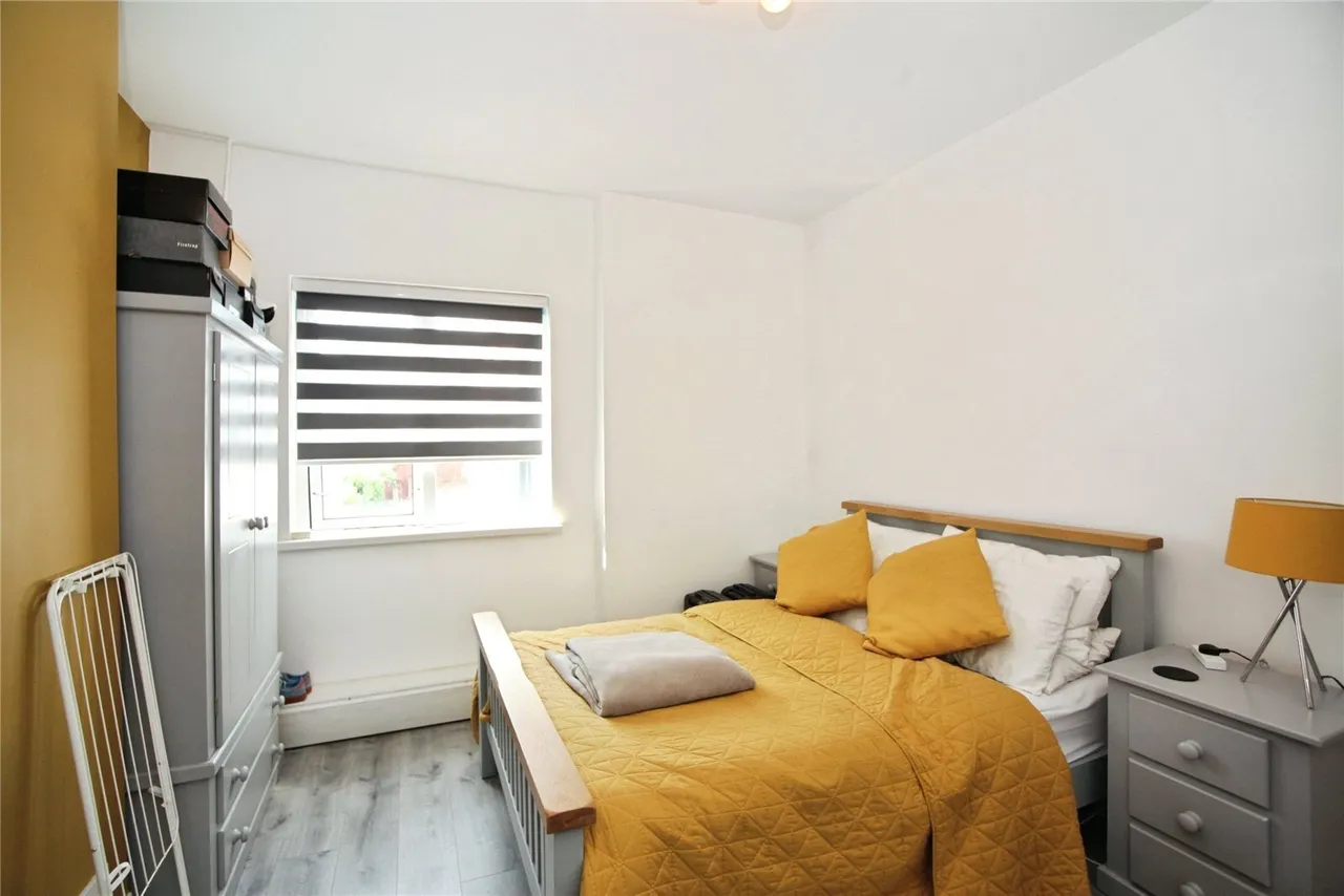 Risca Road, Newport, NP20, photo 4