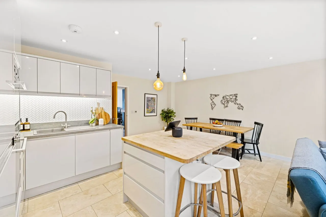 Coopers Harwoods Lane, East Grinstead, East Grinstead, RH19 4NQ, photo 6