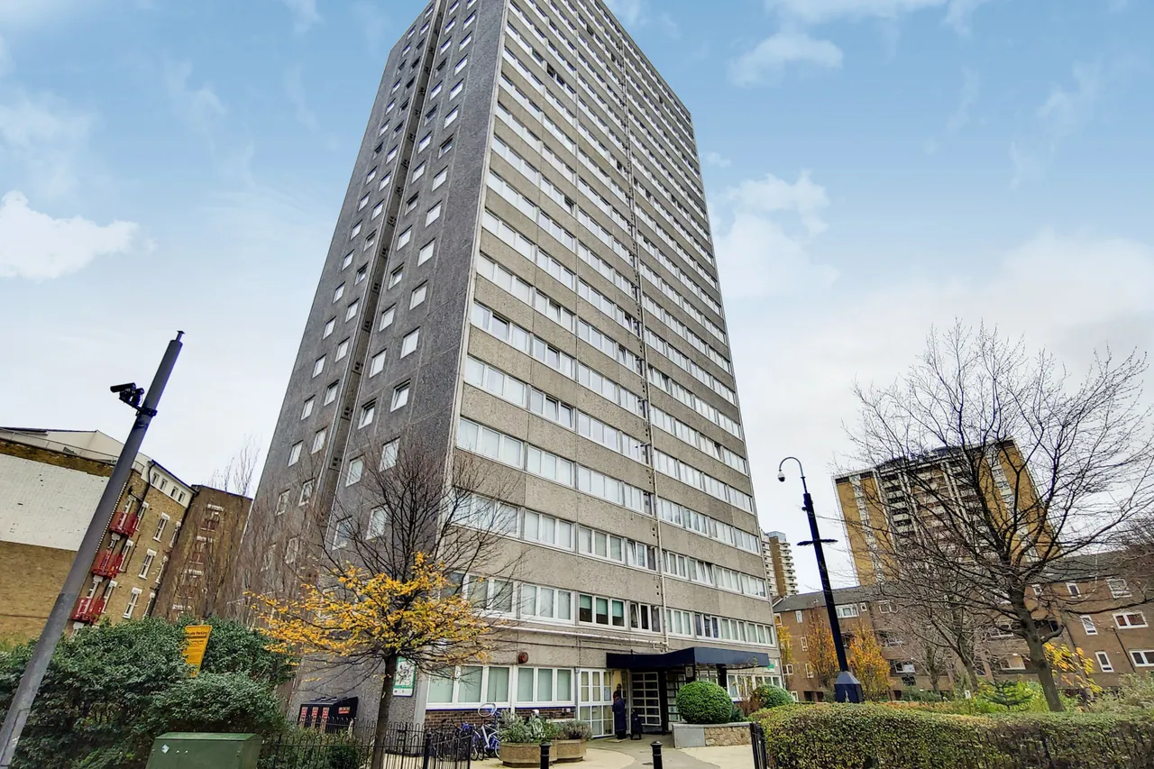 14 Gambier House, Mora Street, London, photo 5