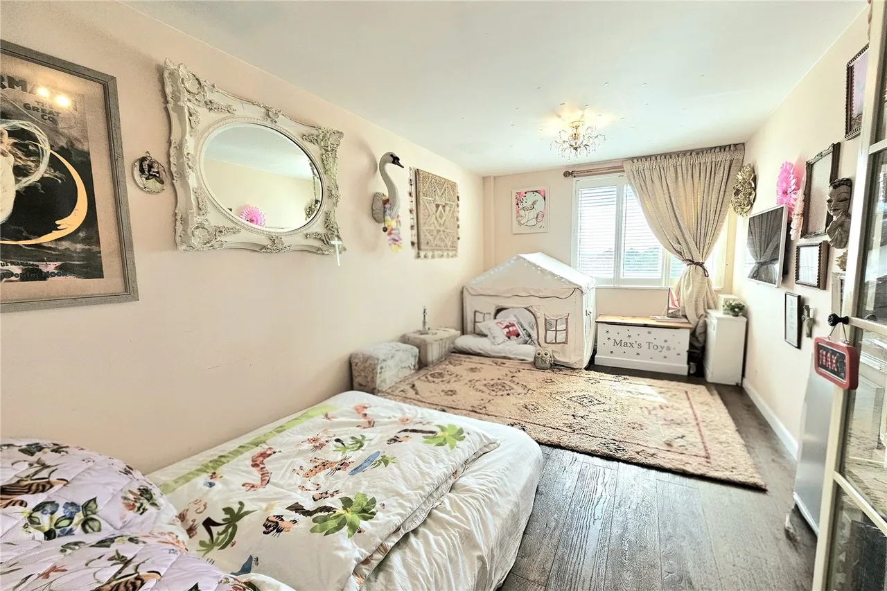 North Court, Upper Charles Street, Camberley, Surrey, GU15 3GX, photo 6