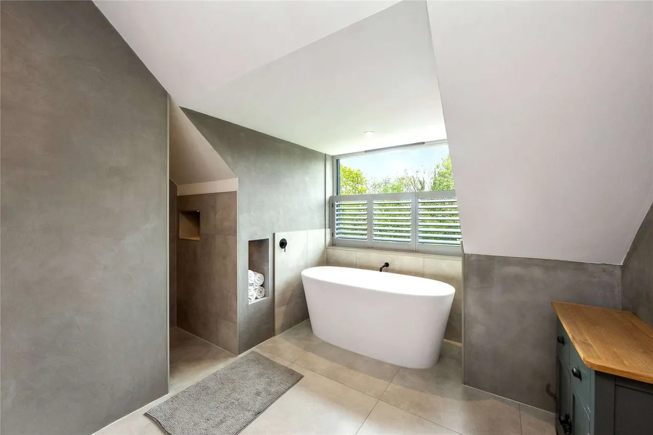 Slough Green Lane, Warninglid, RH17, photo 14