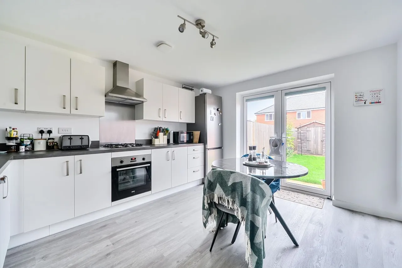 Perry Gardens, Basingstoke, RG23, photo 5