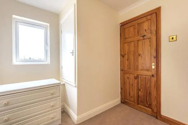Queensway, Didcot, OX11, photo 7