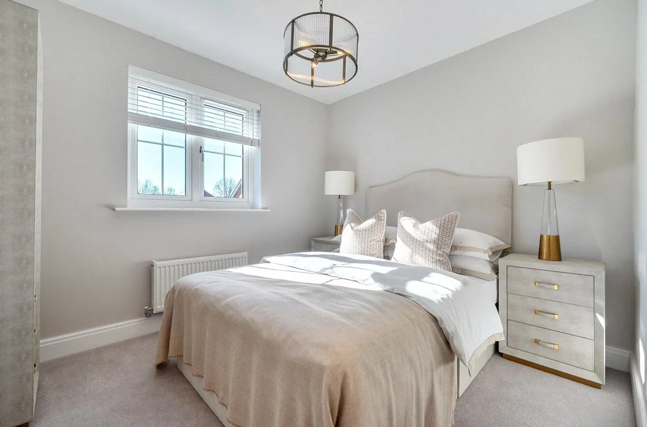 Waxwing Drive, Finchwood Park, RG40, photo 16