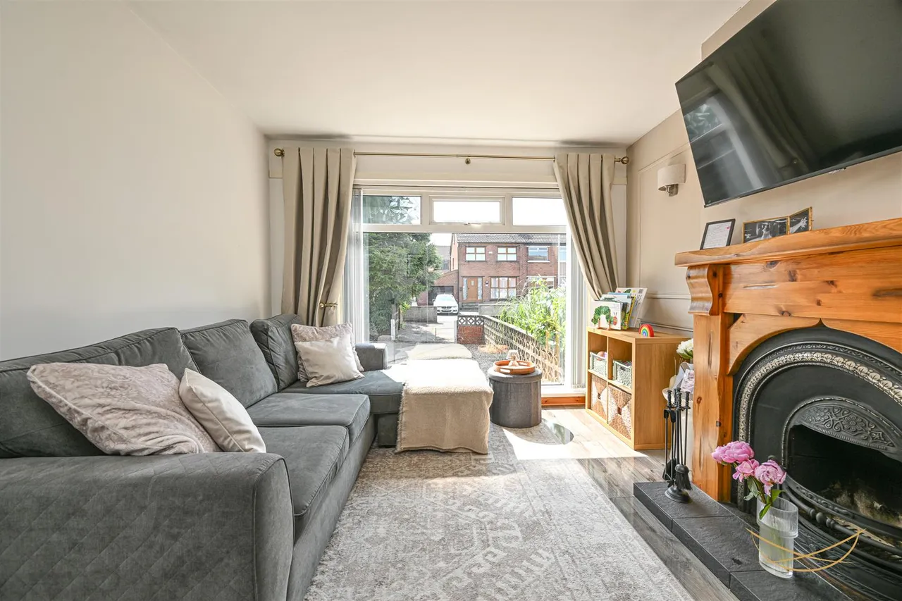 Sandyknowes Gardens, Newtownabbey, BT36, photo 7