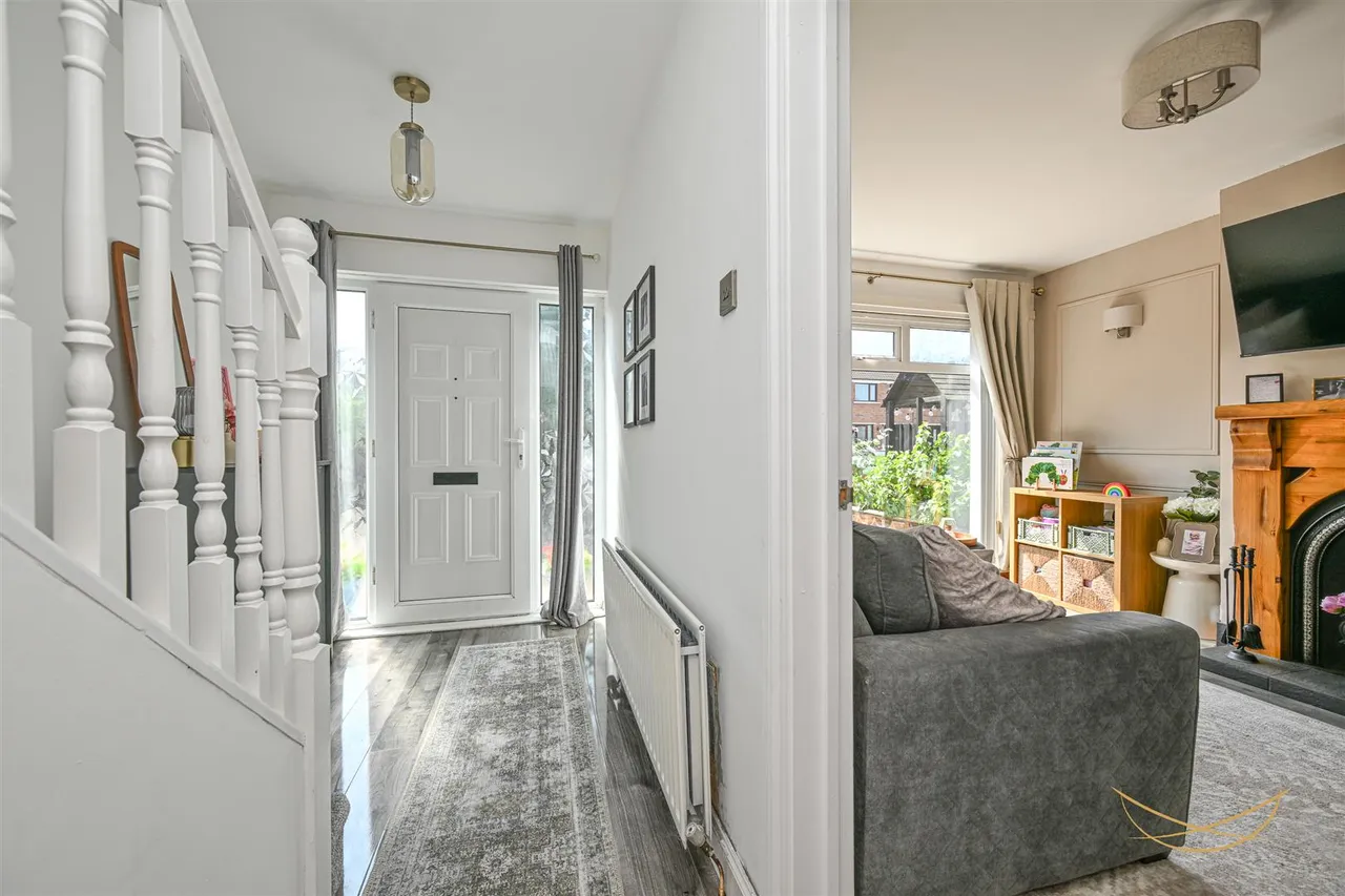 Sandyknowes Gardens, Newtownabbey, BT36, photo 5