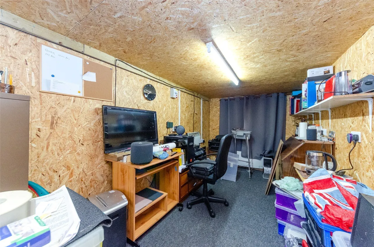 Awel Y Grug, Porthmadog, LL49, photo 10