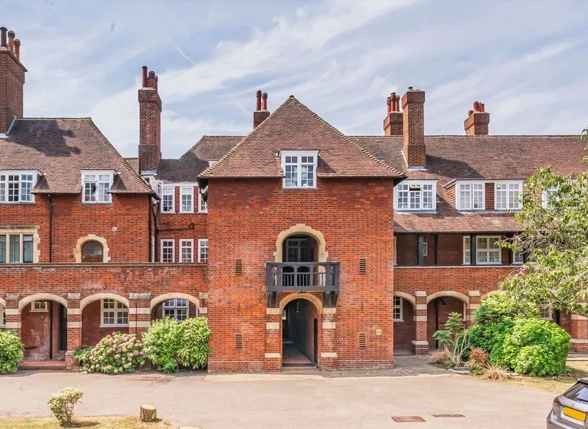 1 bed flat for sale — Meadway, Hampstead Garden Suburb, NW11